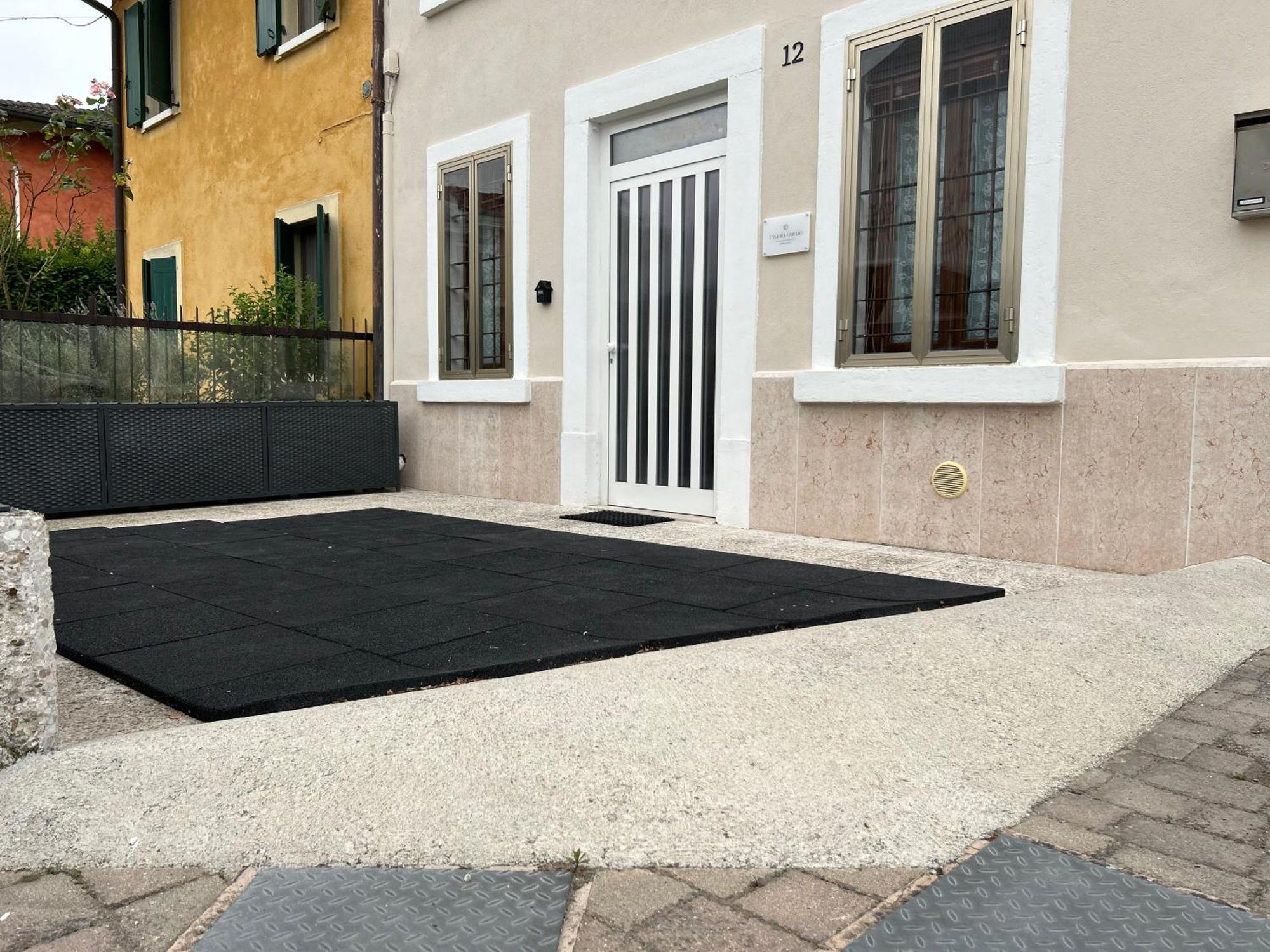 ヴァレッジョ・スル・ミンチョ Casa Del Ciliegioヴィラ エクステリア 写真